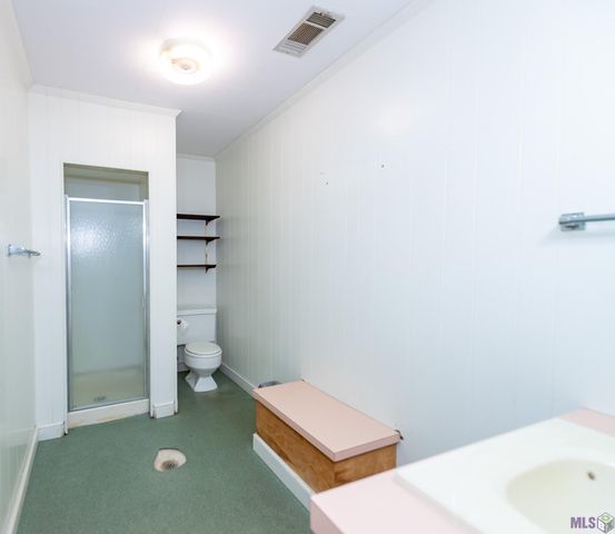 126 Callais Lane, Golden Meadow, LA 70357