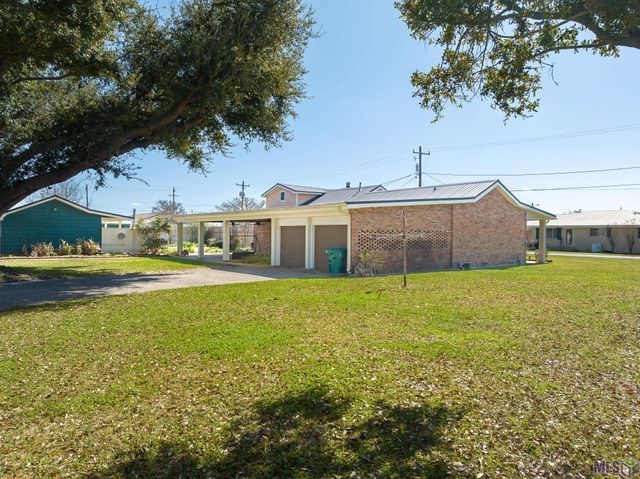 126 Callais Lane, Golden Meadow, LA 70357