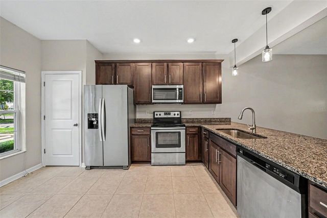 1124 HILLHURST DRIVE, Wesley Chapel, FL 33543