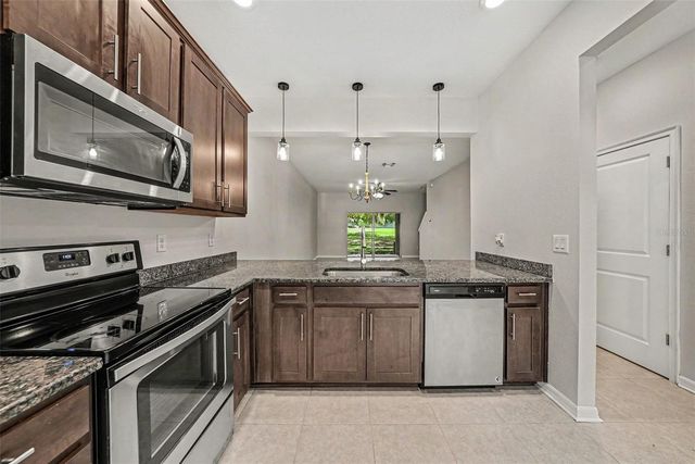 1124 HILLHURST DRIVE, Wesley Chapel, FL 33543