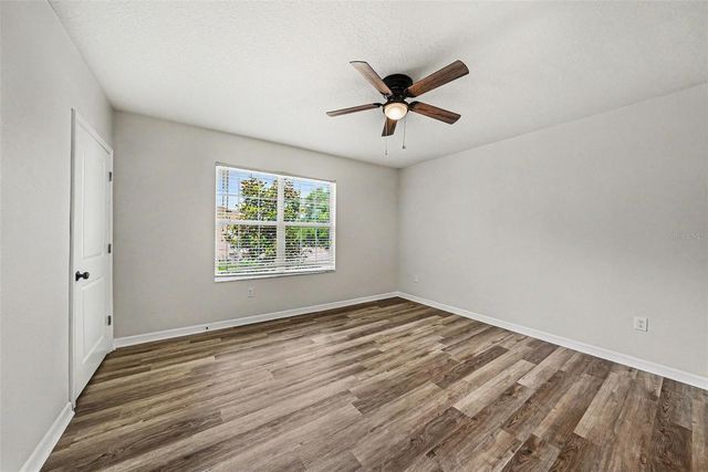 1124 HILLHURST DRIVE, Wesley Chapel, FL 33543