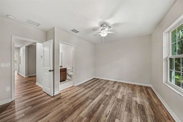 1124 HILLHURST DRIVE, Wesley Chapel, FL 33543