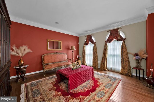 15004 QUINCE ORCHARD, North Potomac, MD 20878