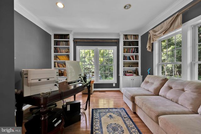 15004 QUINCE ORCHARD, North Potomac, MD 20878