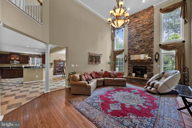 15004 QUINCE ORCHARD, North Potomac, MD 20878