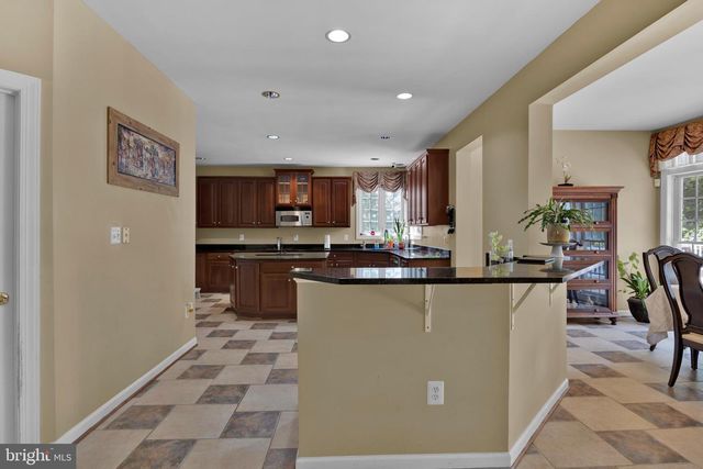 15004 QUINCE ORCHARD, North Potomac, MD 20878