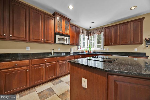 15004 QUINCE ORCHARD, North Potomac, MD 20878