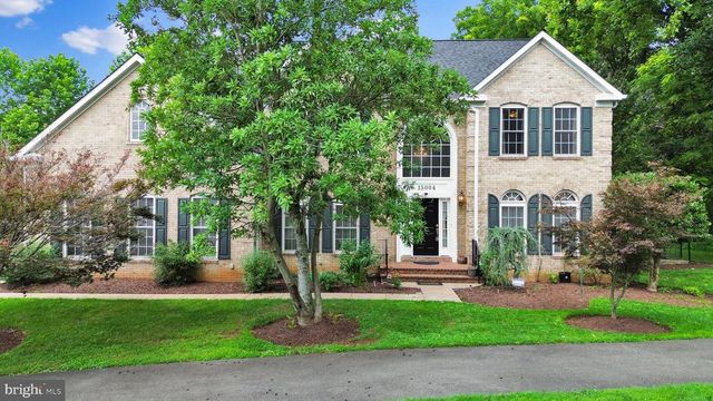 15004 QUINCE ORCHARD, North Potomac, MD 20878