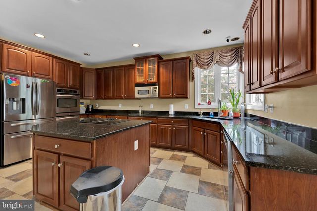 15004 QUINCE ORCHARD, North Potomac, MD 20878