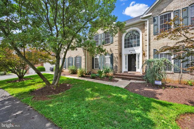 15004 QUINCE ORCHARD, North Potomac, MD 20878