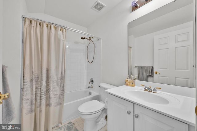 15004 QUINCE ORCHARD, North Potomac, MD 20878