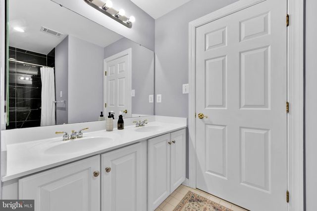 15004 QUINCE ORCHARD, North Potomac, MD 20878