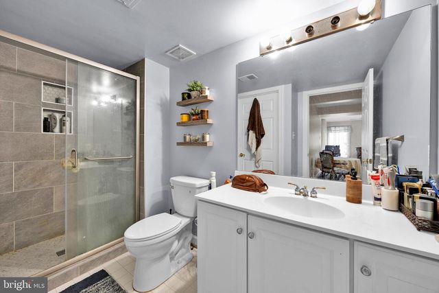 15004 QUINCE ORCHARD, North Potomac, MD 20878