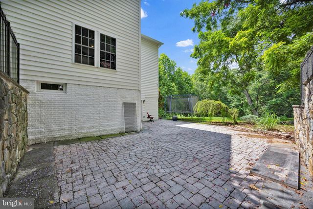 15004 QUINCE ORCHARD, North Potomac, MD 20878