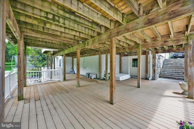 15004 QUINCE ORCHARD, North Potomac, MD 20878