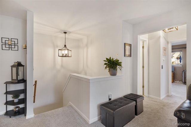 41600 Janet Drive, Clinton Township, MI 48038