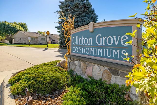 41600 Janet Drive, Clinton Township, MI 48038