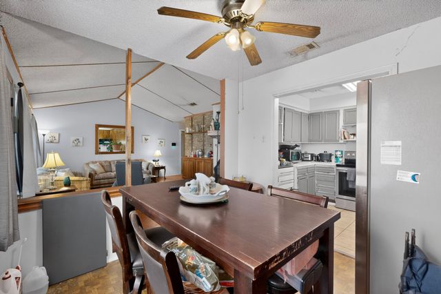 821 Cherry Hills Drive, Lancaster, TX 75134