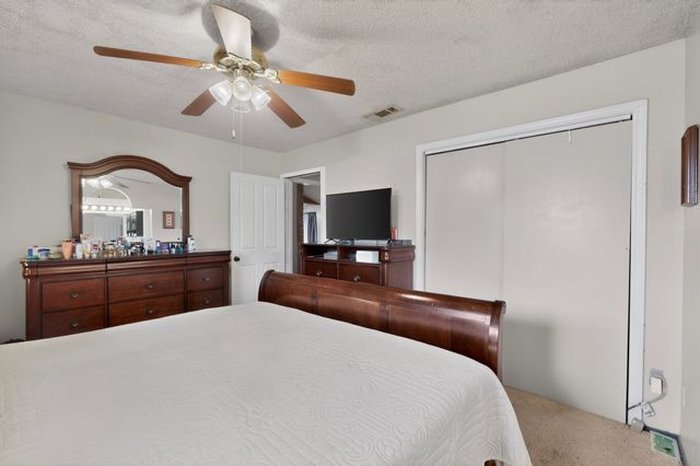 821 Cherry Hills Drive, Lancaster, TX 75134