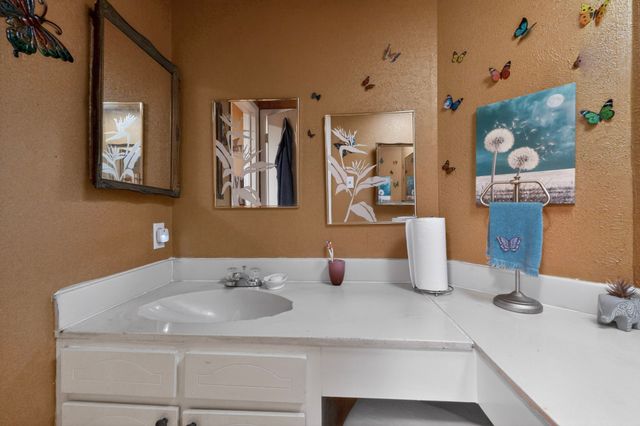 821 Cherry Hills Drive, Lancaster, TX 75134