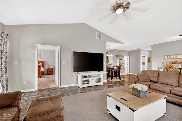 5643 Jones Drive, Plainfield, IN 46168