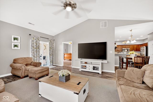 5643 Jones Drive, Plainfield, IN 46168