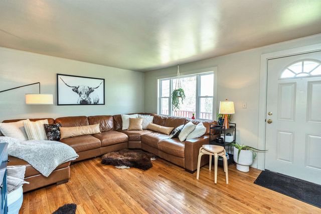 1720b Franklin Pierce Highway, Chesterfield, NH 03462