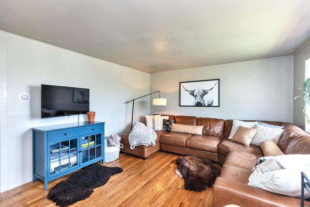 1720b Franklin Pierce Highway, Chesterfield, NH 03462