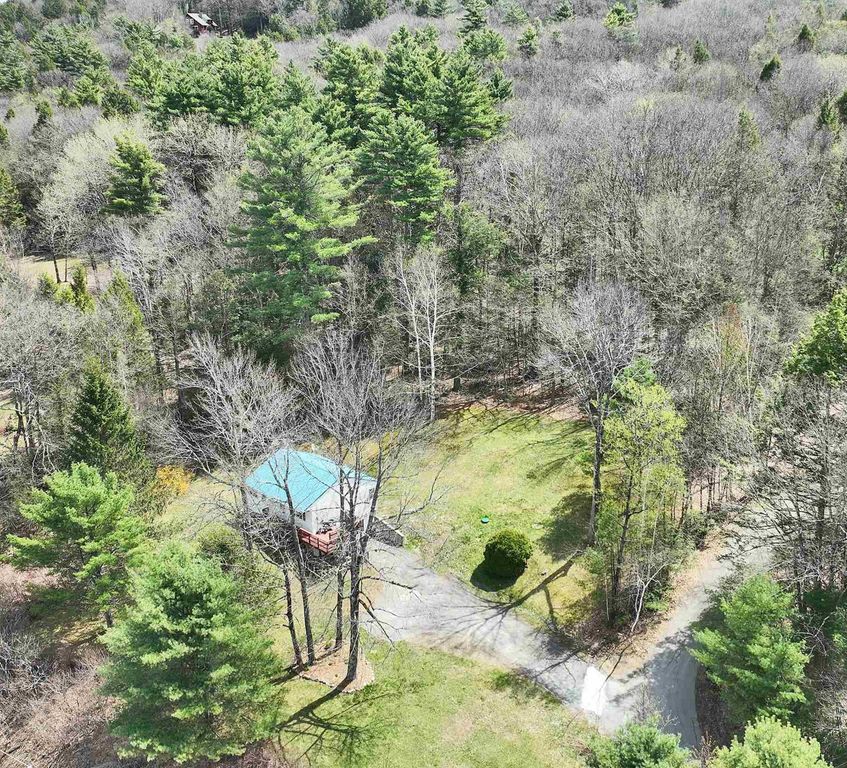 1720b Franklin Pierce Highway, Chesterfield, NH 03462