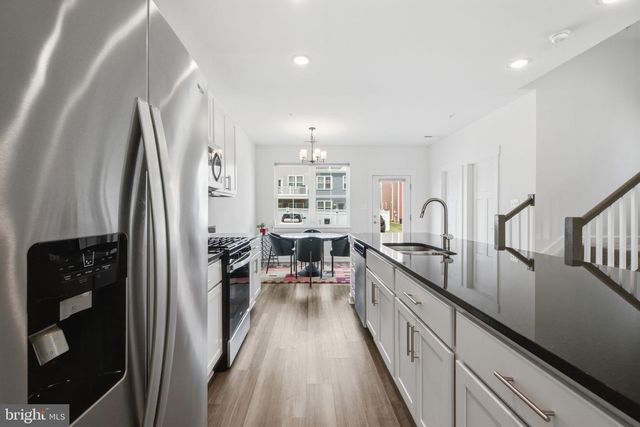 411 GILLESPIE DR, Frederick, MD 21702