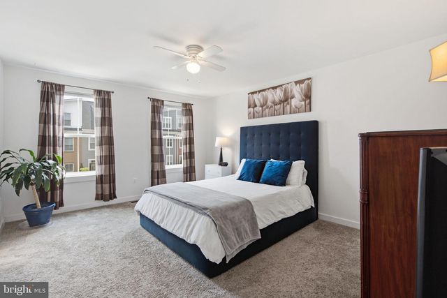 411 GILLESPIE DR, Frederick, MD 21702