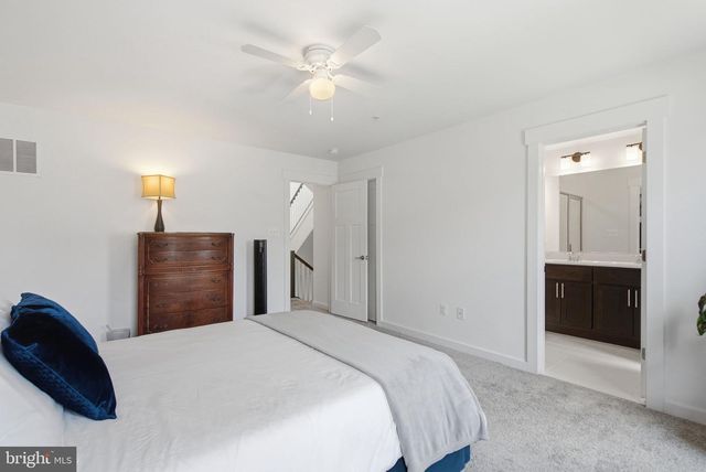 411 GILLESPIE DR, Frederick, MD 21702
