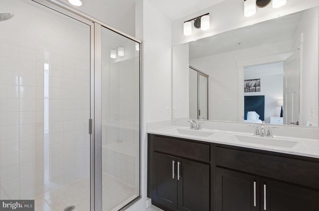 411 GILLESPIE DR, Frederick, MD 21702