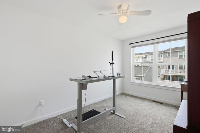 411 GILLESPIE DR, Frederick, MD 21702