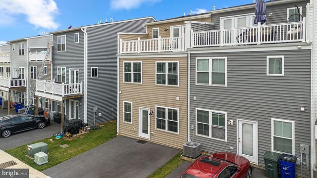 411 GILLESPIE DR, Frederick, MD 21702