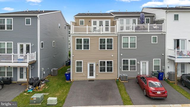 411 GILLESPIE DR, Frederick, MD 21702