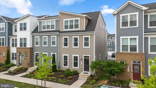 411 GILLESPIE DR, Frederick, MD 21702