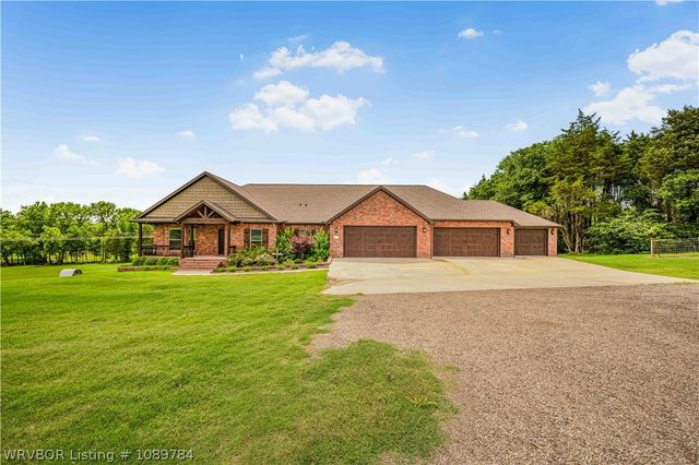 2717 Oliver Springs Road, Van Buren, AR 72956