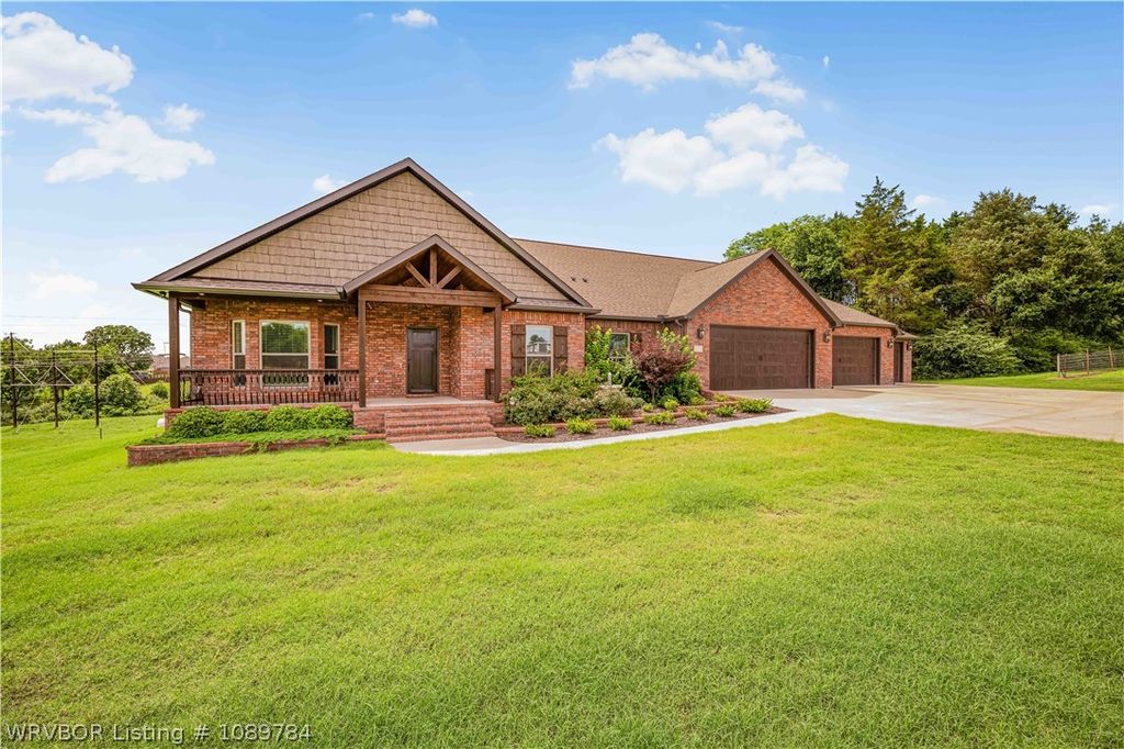 2717 Oliver Springs Road, Van Buren, AR 72956