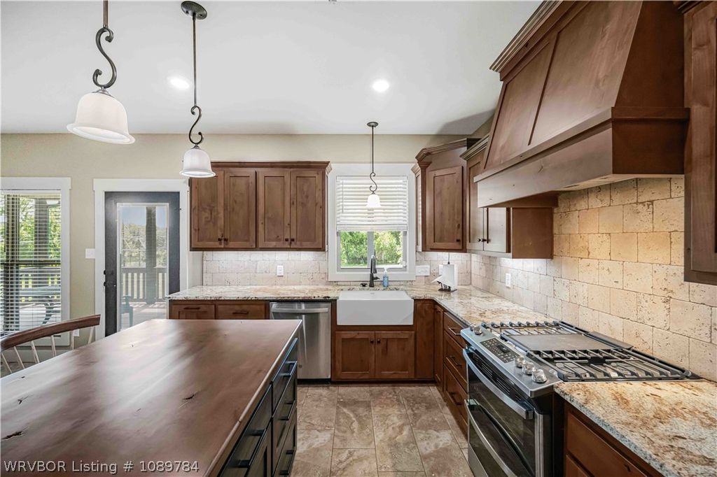 2717 Oliver Springs Road 2717 Oliver Springs Road