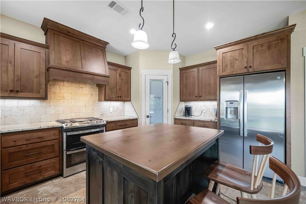 2717 Oliver Springs Road 2717 Oliver Springs Road