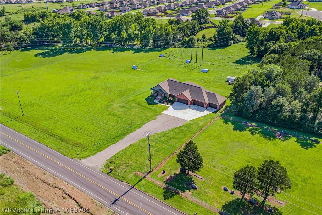 2717 Oliver Springs Road 2717 Oliver Springs Road