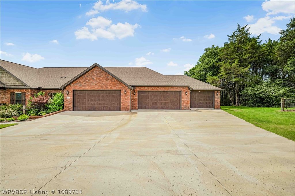 2717 Oliver Springs Road 2717 Oliver Springs Road