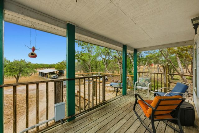 4808 W Fitzhugh RD, Dripping Springs, TX 78620