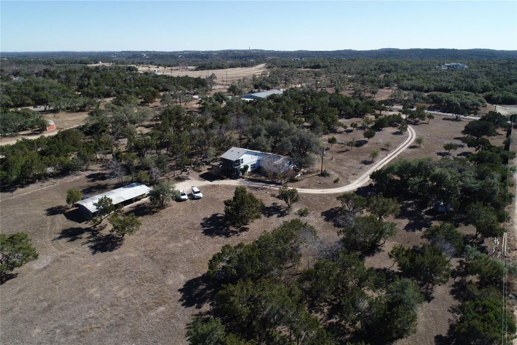 4808 W Fitzhugh RD, Dripping Springs, TX 78620