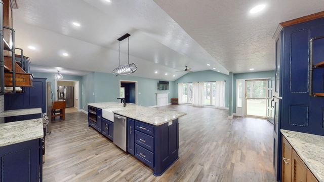 5 Eagle Creek Loop, Buchanan, TN 38222