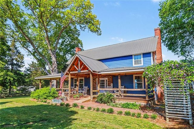 197 Hills Creek Road, Taylorsville, GA 30178