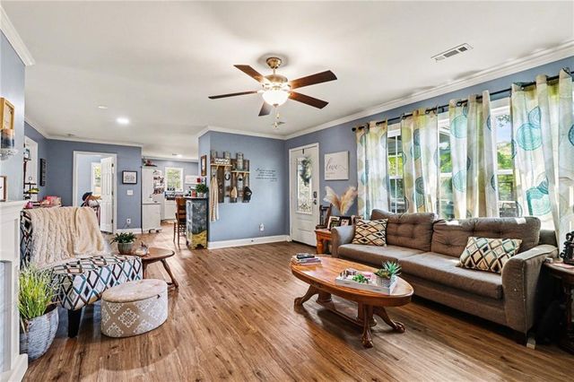 197 Hills Creek Road, Taylorsville, GA 30178