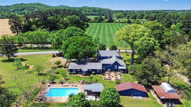 197 Hills Creek Road, Taylorsville, GA 30178