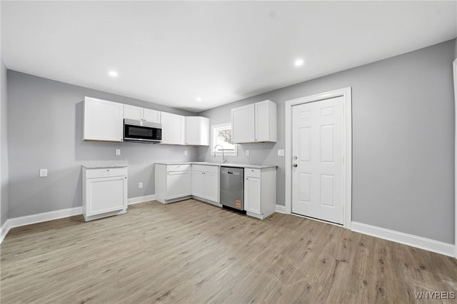 52 Pound Street, Lockport City, NY 14094